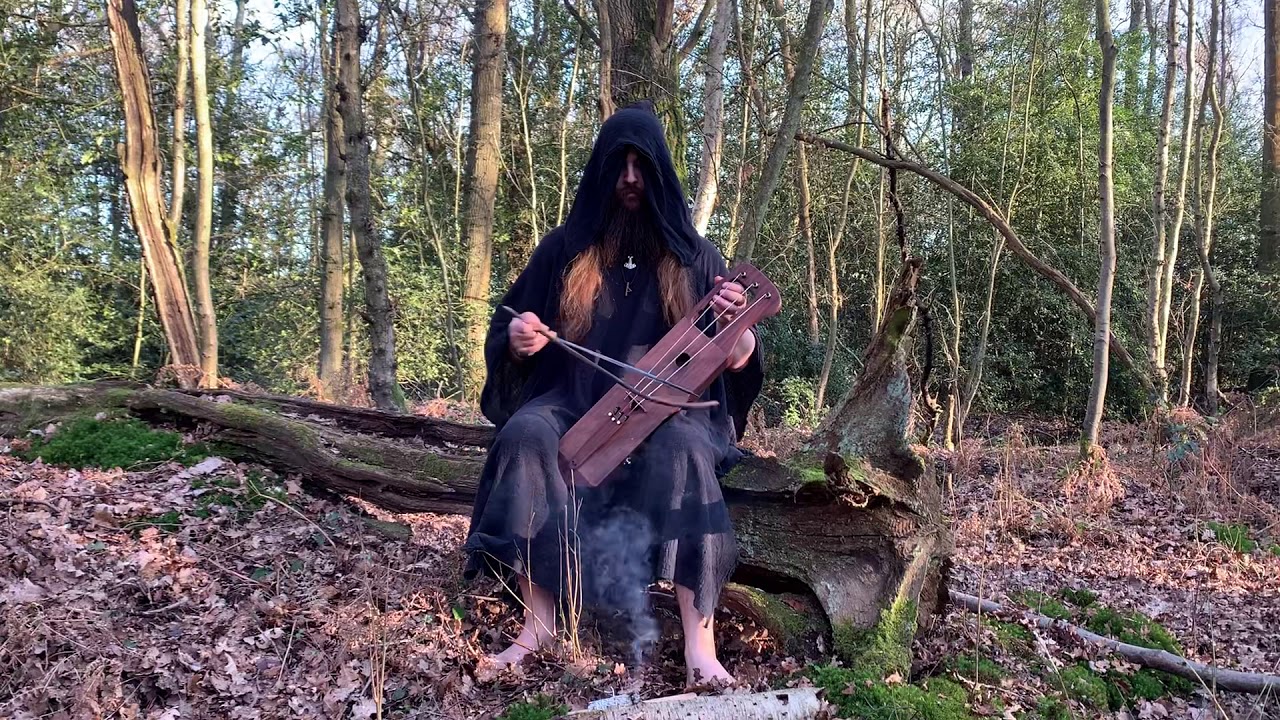 Seidrblot - Thar Kemr ( tagelharpa and vocals)