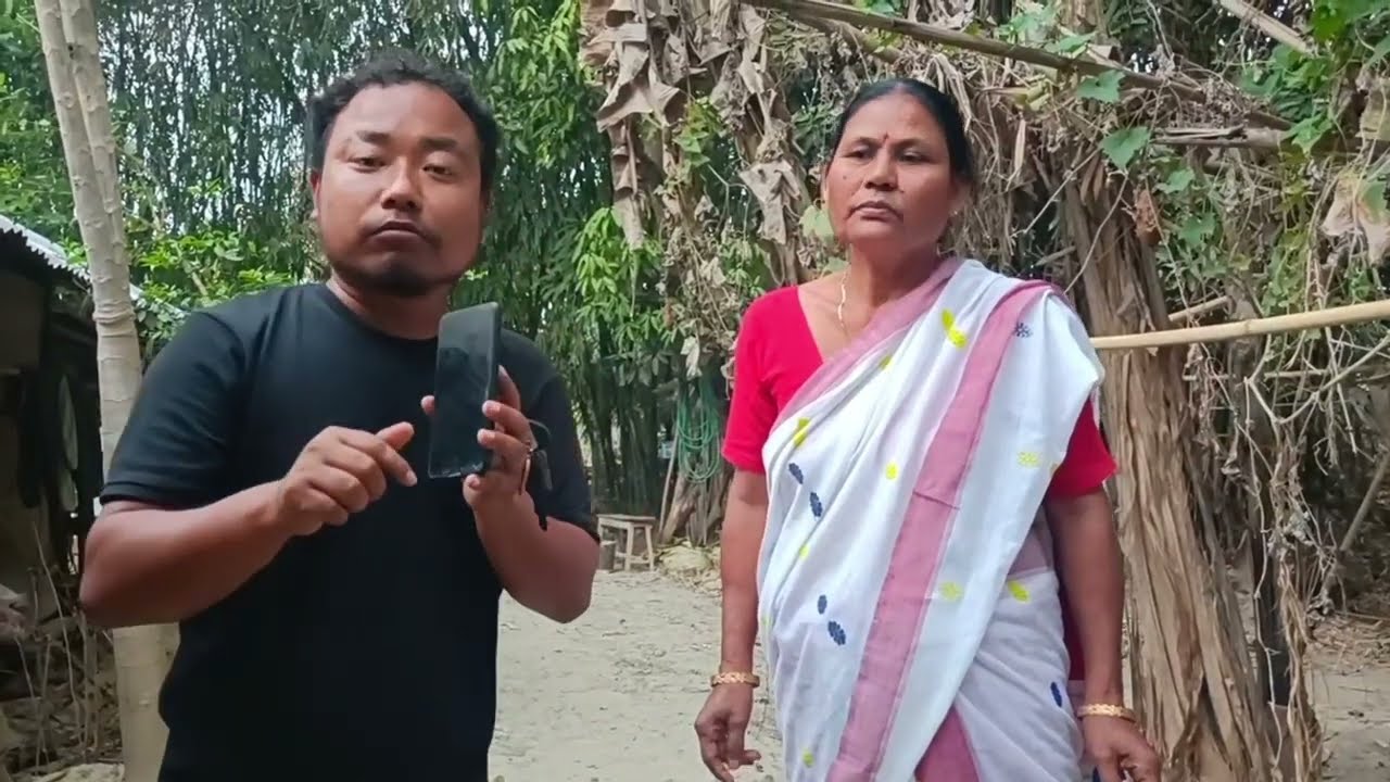 কান্দি কান্দি হিমন্তক মহিলাৰ গালি 