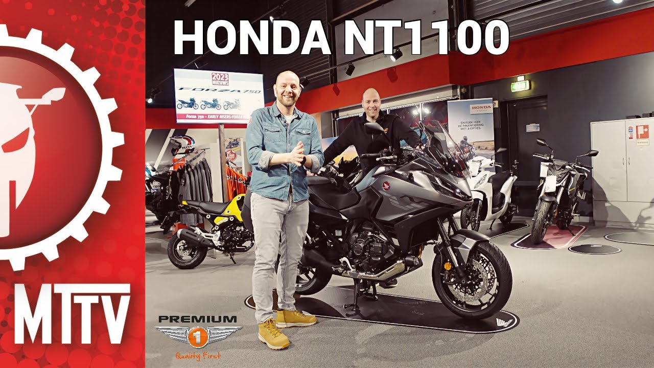 Honda NT1100 / kijkje in de showroom bij Premium Motors / Motor Test TV / 2023