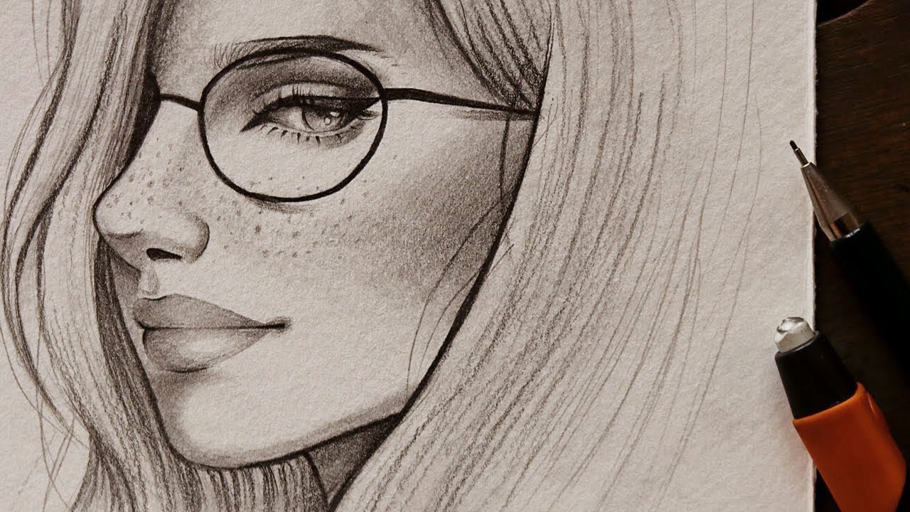 تعليم الرسم بالرصاص : كيف ترسم وجه شبه جانبي ~ فتاه ترتدي النظارات ورسم النمش