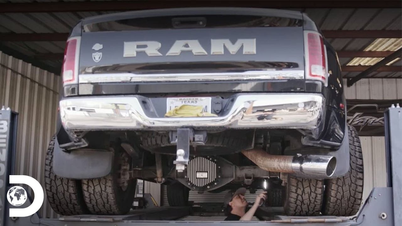 Modifican increíble camioneta RAM 3500 | Texas Metal | Discovery Latinoamérica