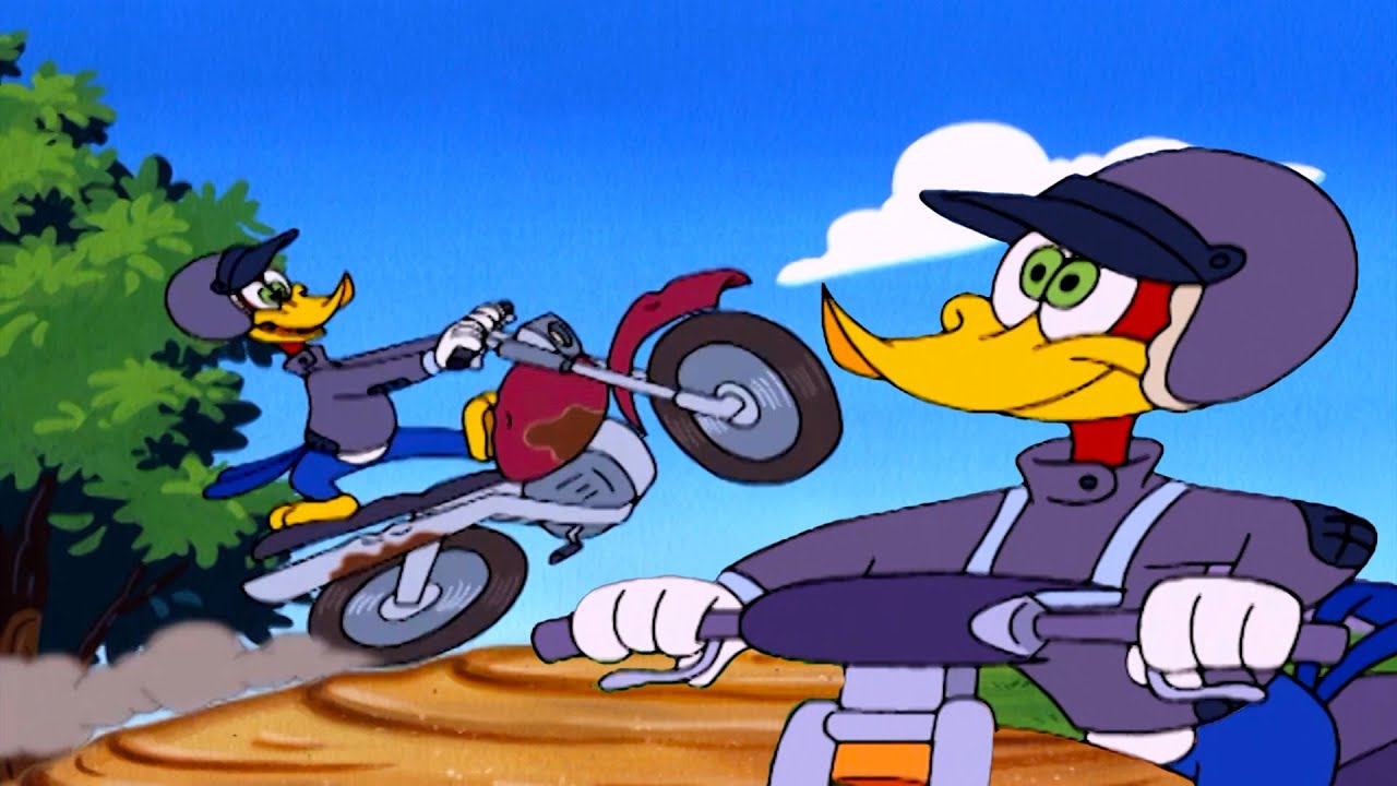 Woody Loves Motocross! 🛞 | Woody Woodpecker