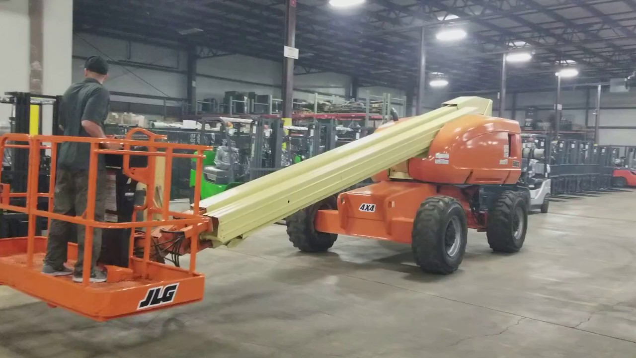 JLG 600S BOOM LIFT RUNNING AND OPERATING