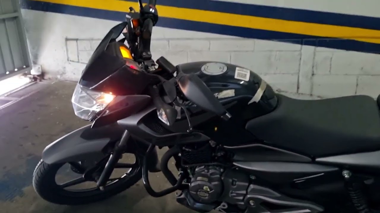 Nueva Bajaj Pulsar Ls 125 2025😱 // Vale la Pena Comprarla💯