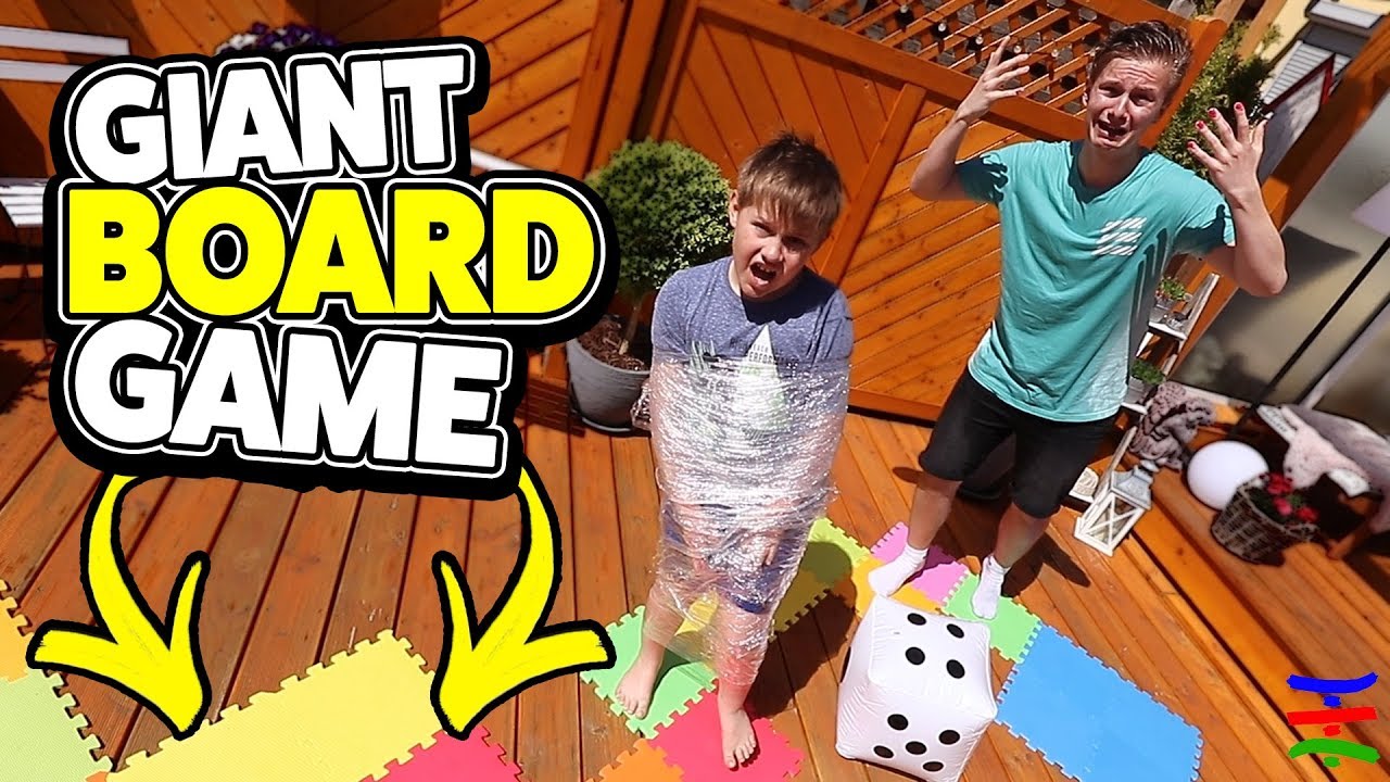 GIANT BOARD GAME IN REAL LIFE 🤣 KRASS TipTapTube