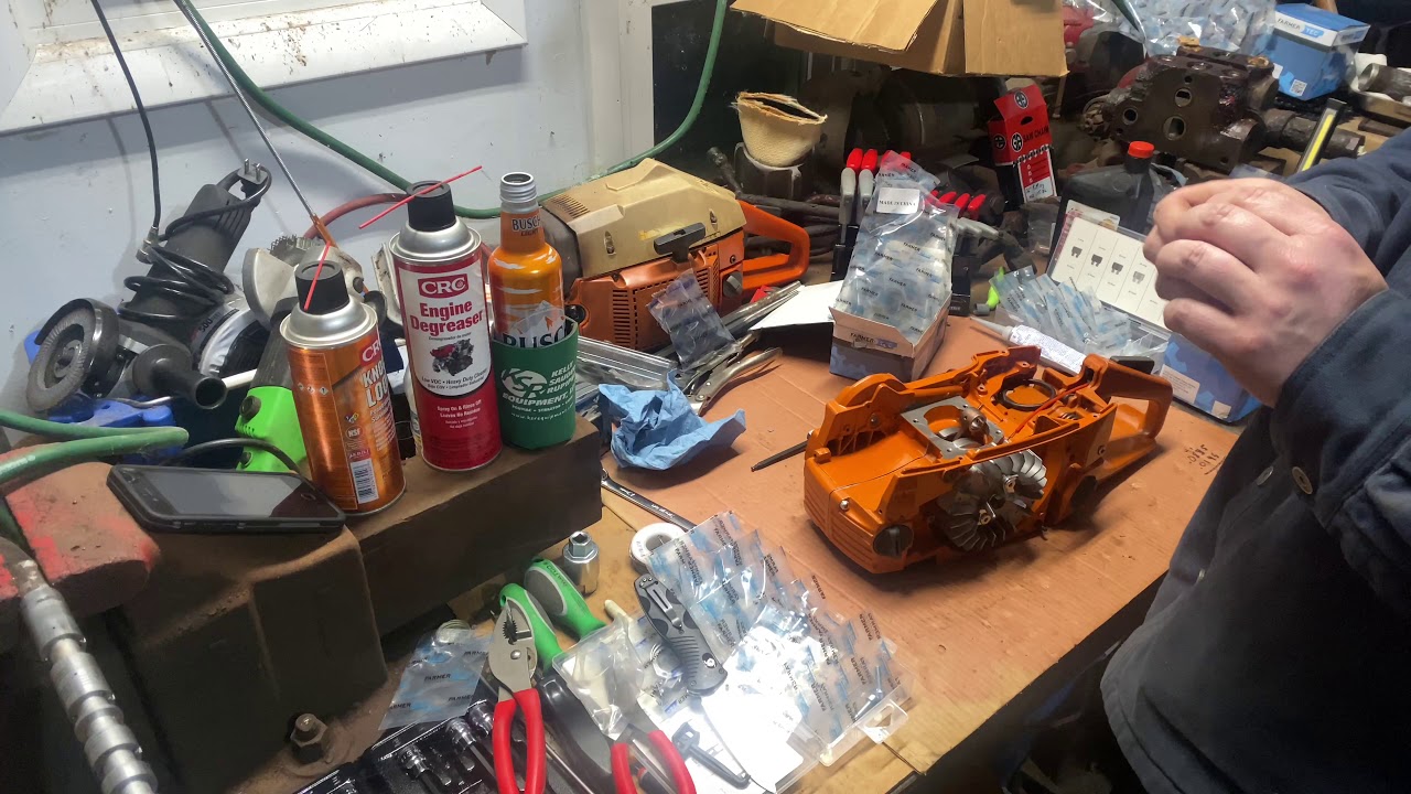Farmertec Hutzl 372XP Clone Step By Step Chainsaw build PT. 2