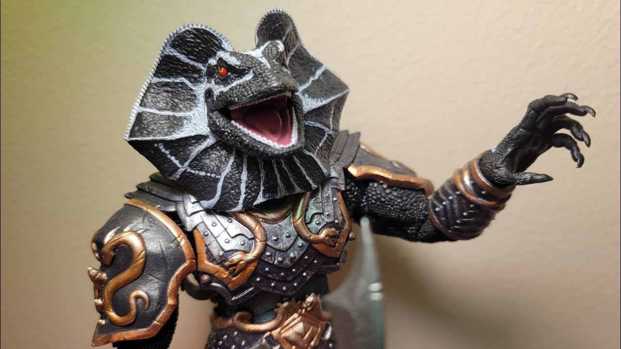 Savage Crucible Royal Guard and Weapons Pack Toy Review
