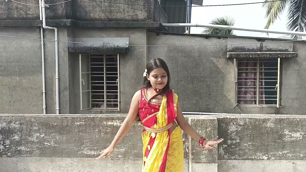 ||কমলায় নিত্য করে থমকিয়া থমকিয়া||