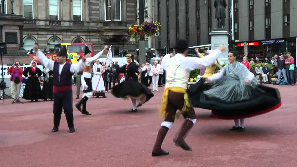 Galician folk dance: Foliada de Campelo