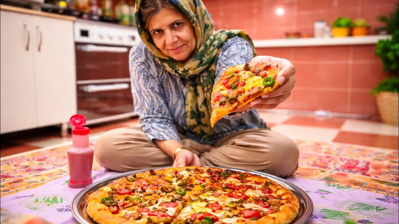 Homemade Pizza in a Pan | Cozy & So Easy
