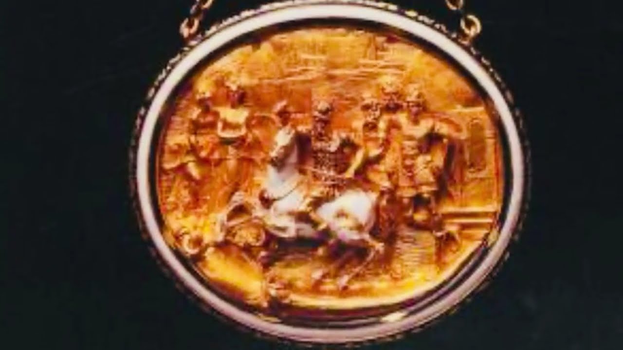 Royal Jewellery