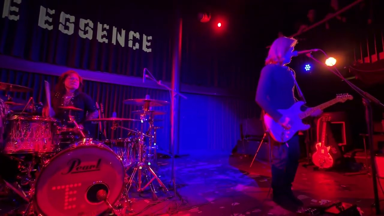 The Essence - How You Make Me Hate - WaveFest Grounds Rotterdam 291125