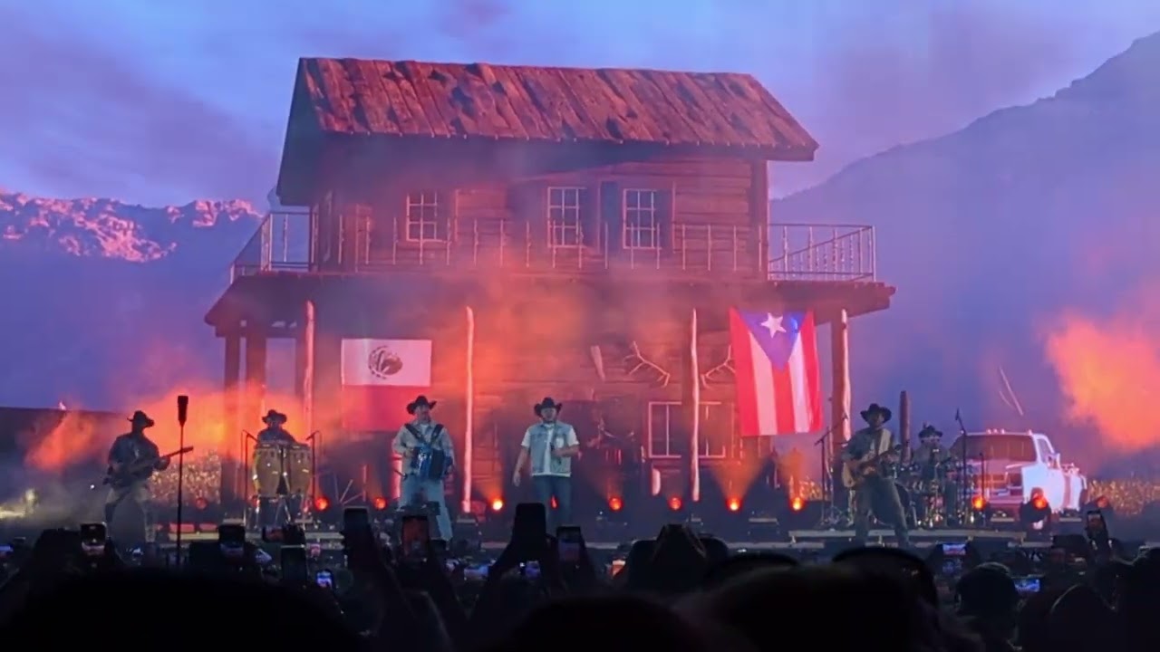 UnX100to - Grupo Frontera ft Bad Bunny - Coachella 2023