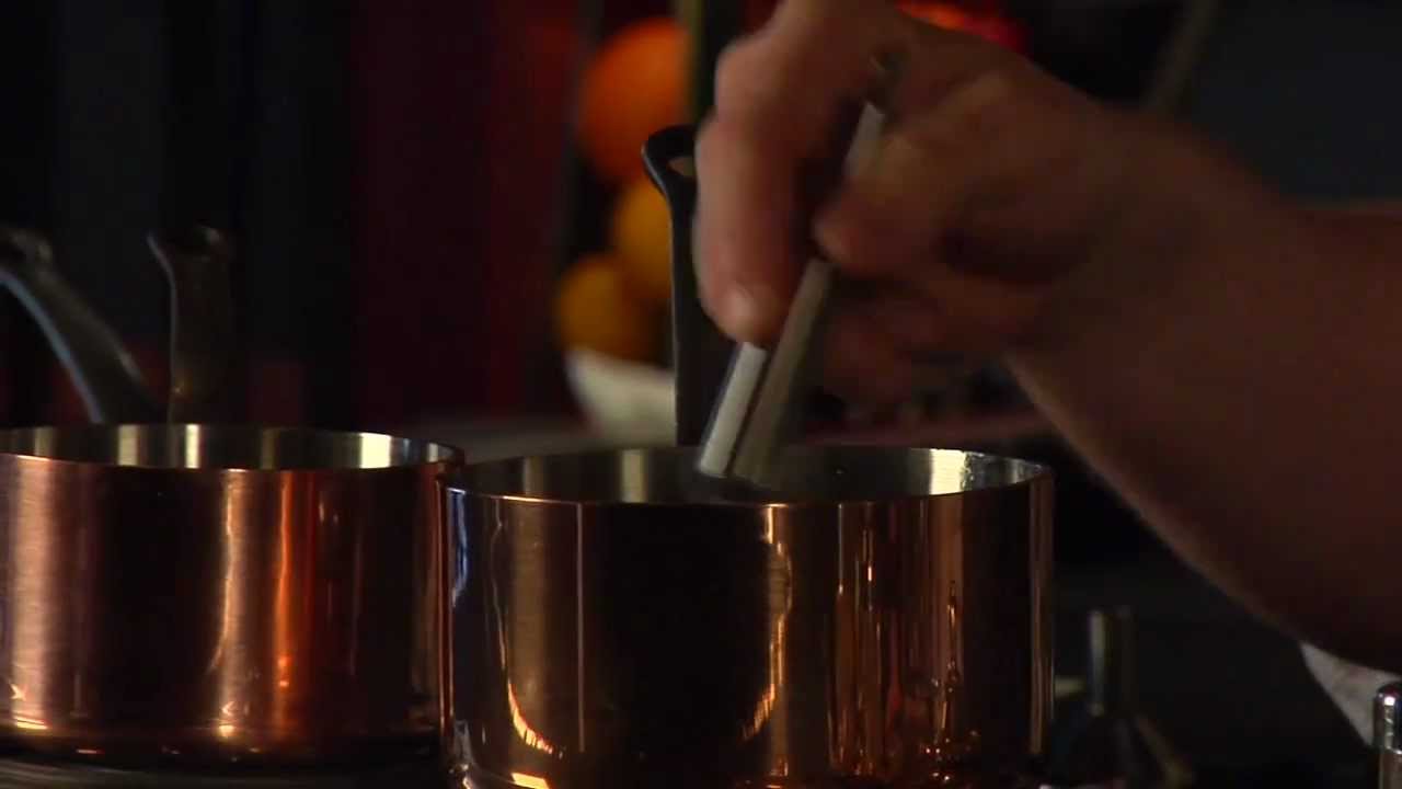 How to Make Rich Simple Syrup - Raising the Bar with Jamie Boudreau - Small Screen