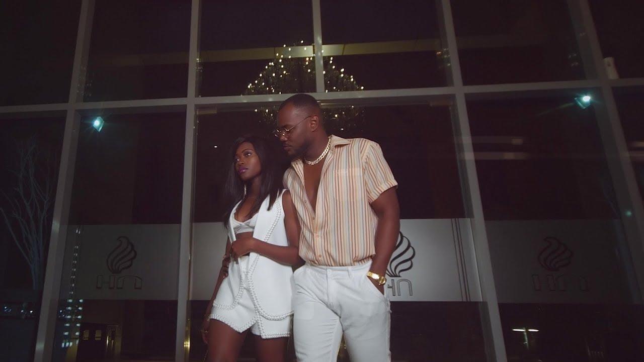 Troy - Tem Tudo (feat. Filomena Maricoa) | Official Video