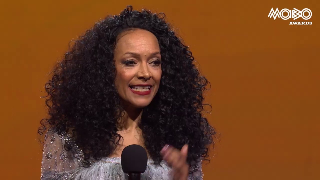 Kanya King CBE gives heartfelt speech as she accepts Paving The Way Award Honour | 