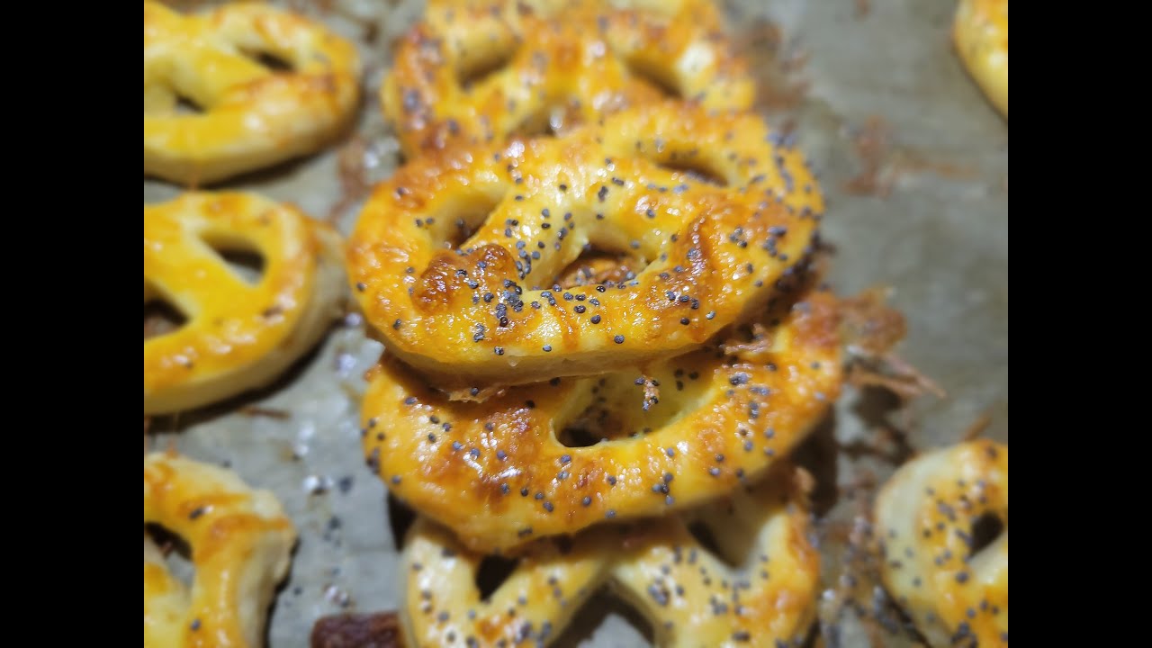 Covrigei 🥨 Fragezi cu Untura și Br&acirc;nză-Rețeta simpla ‼️