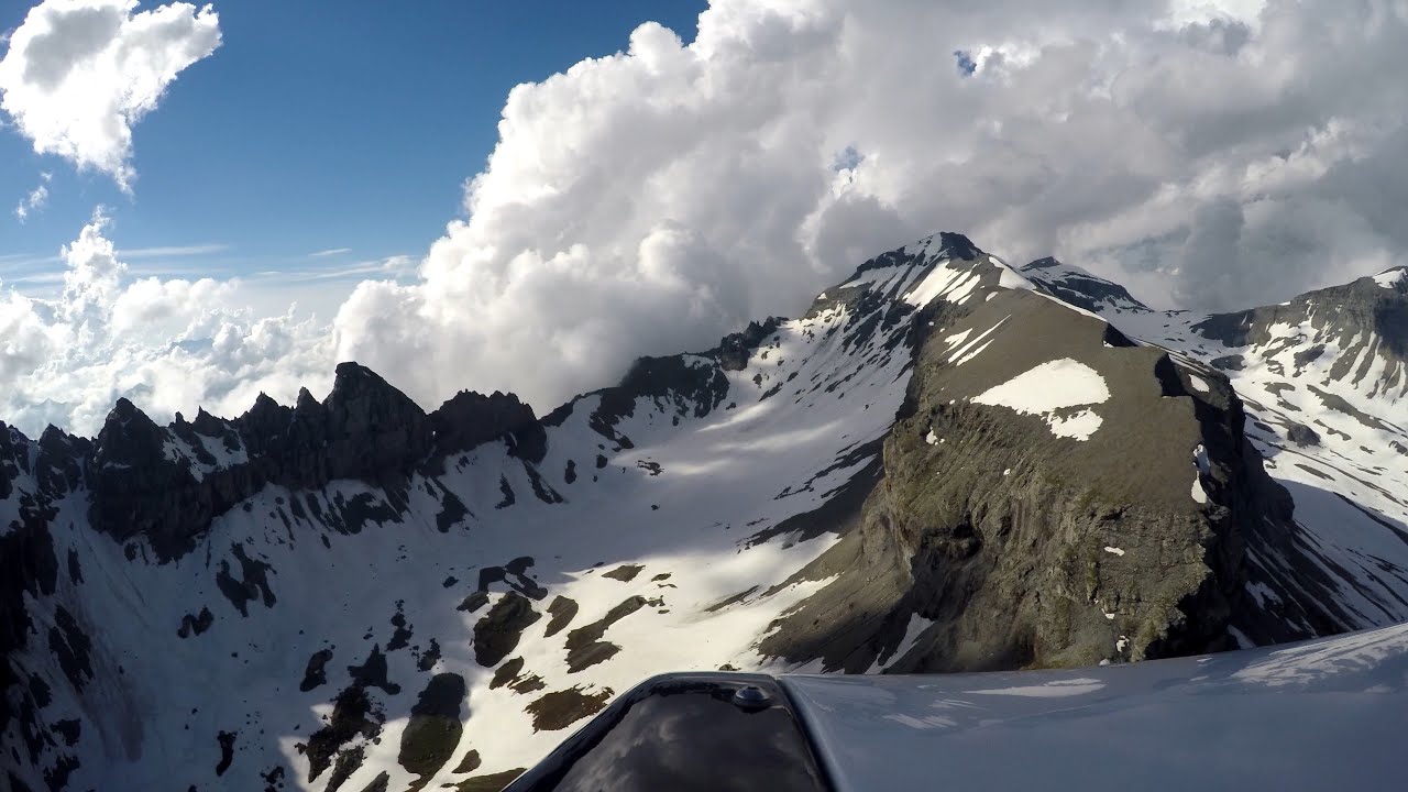 From St. Moritz / Samedan to Zürich - mountain flying in the Swiss Alps