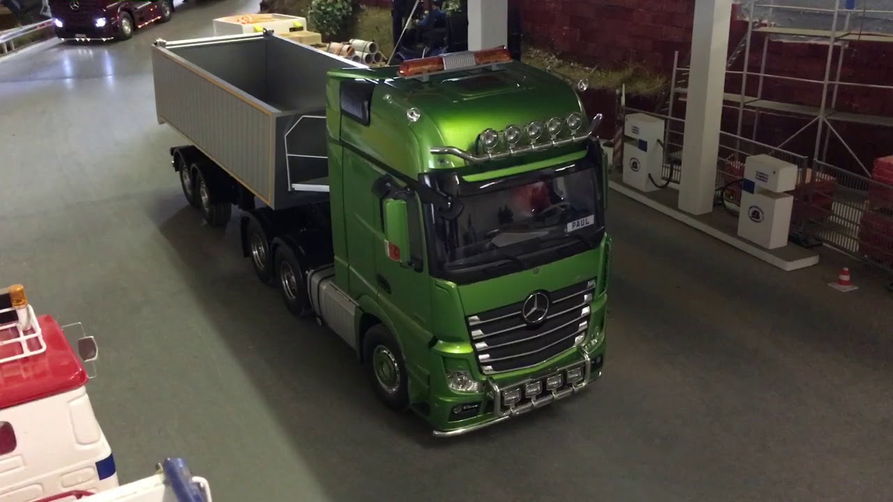 RC Truck Parcours TAMIYA Actros