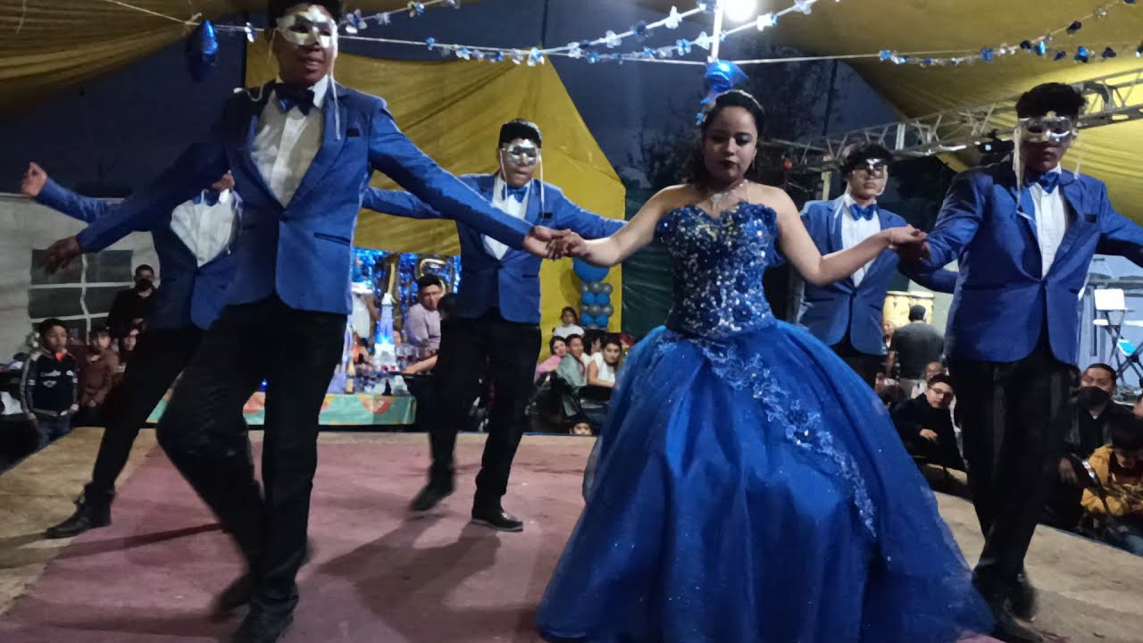 BALADA PARA ADELINA, (entrada y presentación)  thania