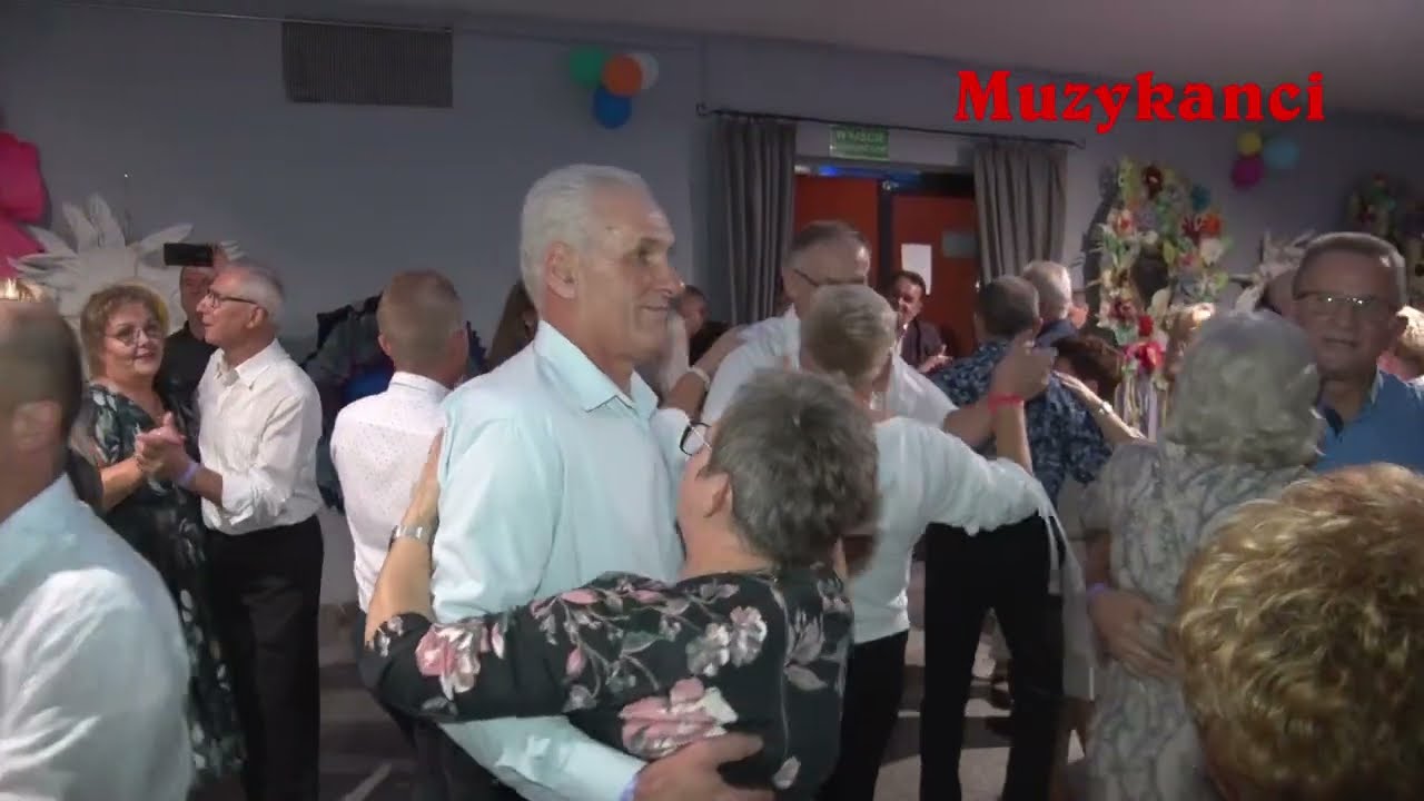 21 10 2023 Ale śliczny Ludowy WALCZYK od Kapeli Stąporkowskiej