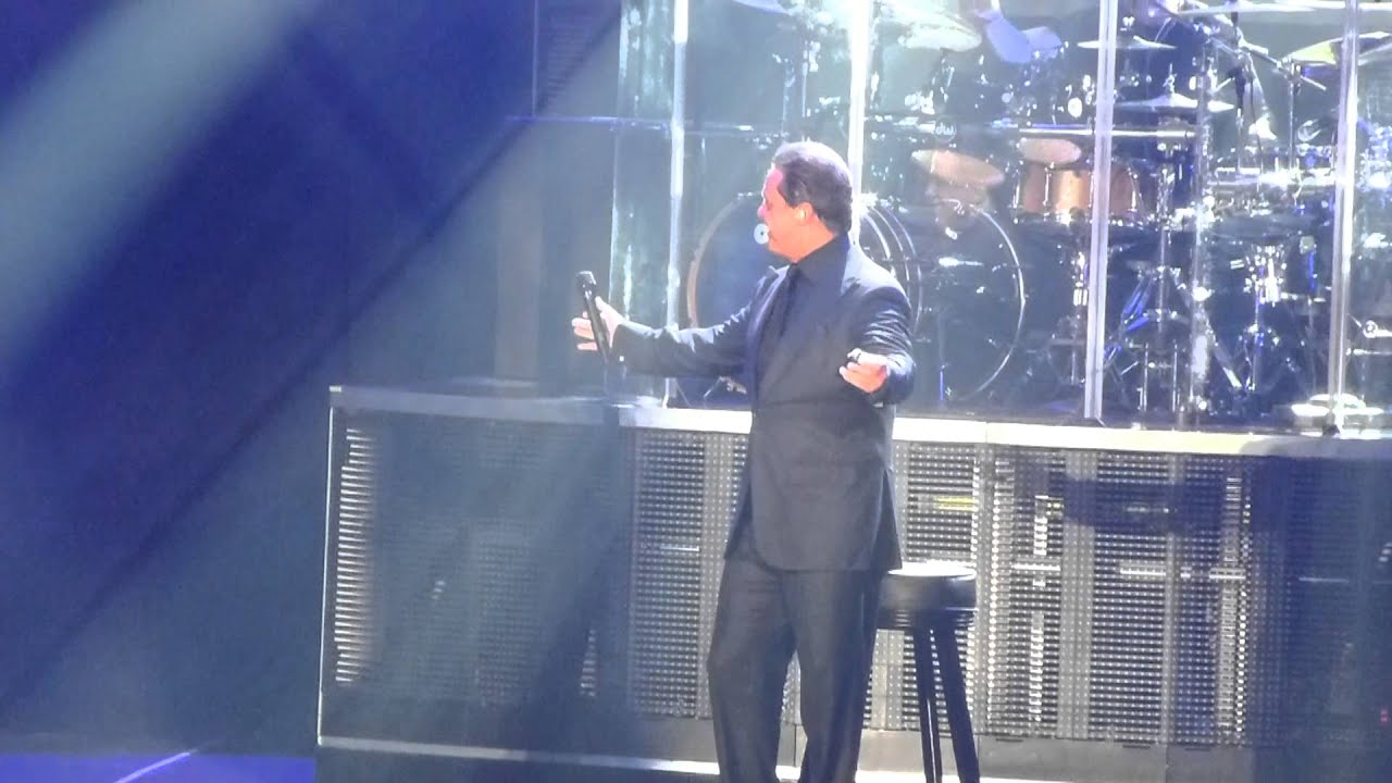 Luis Miguel LIVE El Paso, TX 9-11-13 Historia de un amor