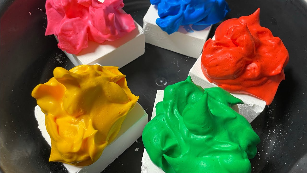 Crunchy Chalkness Monster Gym Chalk Crush With Dyed Shaving Cream