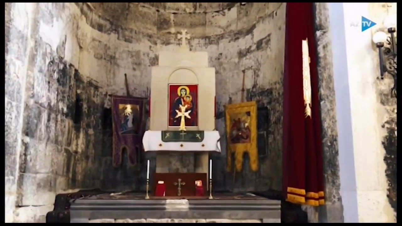 Laçında yerləşən Ağoğlan qəsri niyə dağın başında, tək ağacın yanında tikilib?