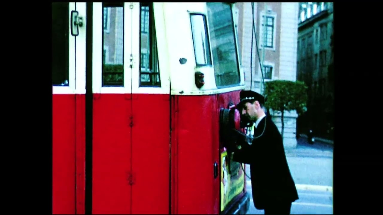 Spårvagnar och trådbussar vid Strömgatan och Gustav Adolfs torg 1960-tal