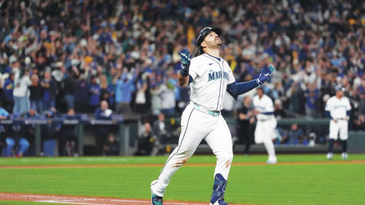 MLB Loudest Crowd Reactions 2025 Postseason!