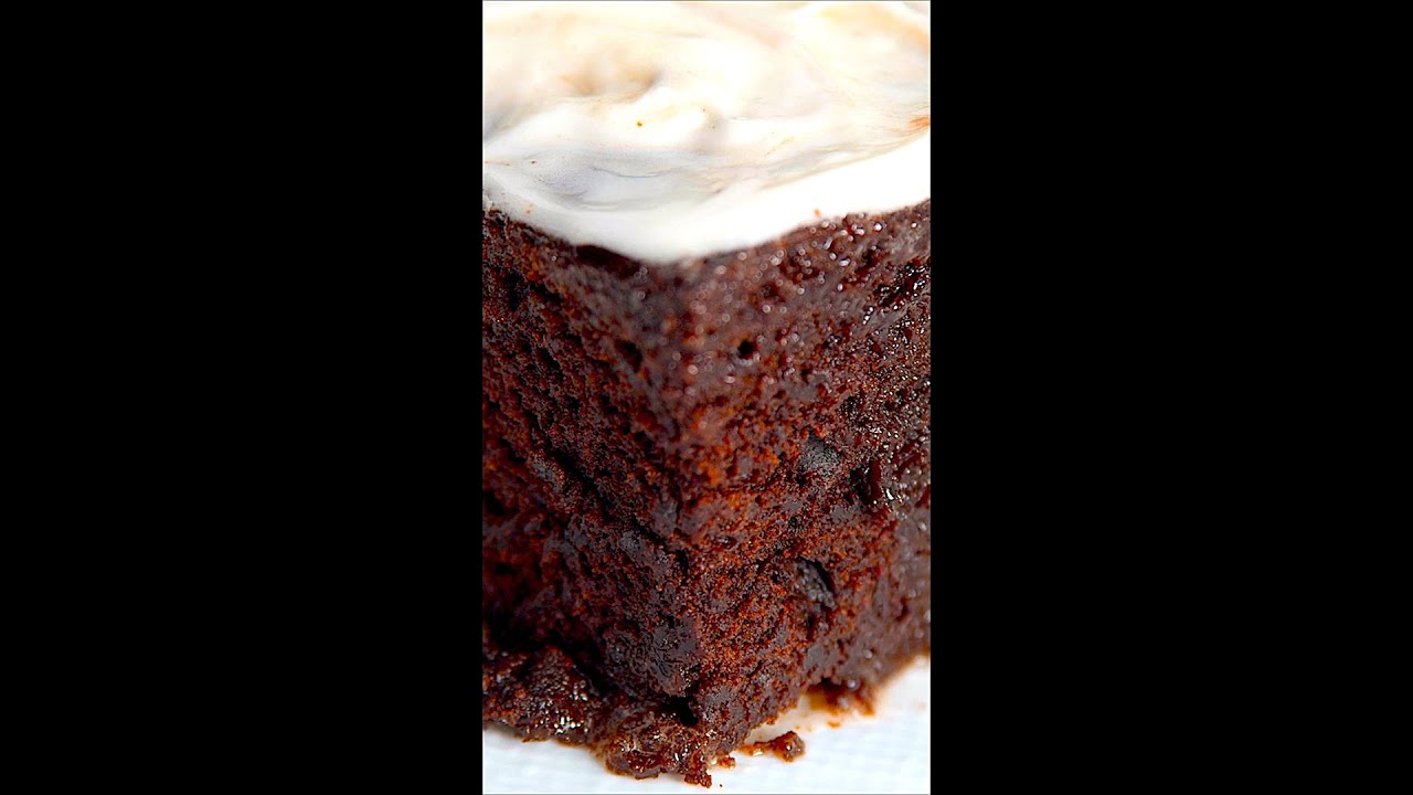5 Minute Microwave Chocolate Cake - Dished #Shorts