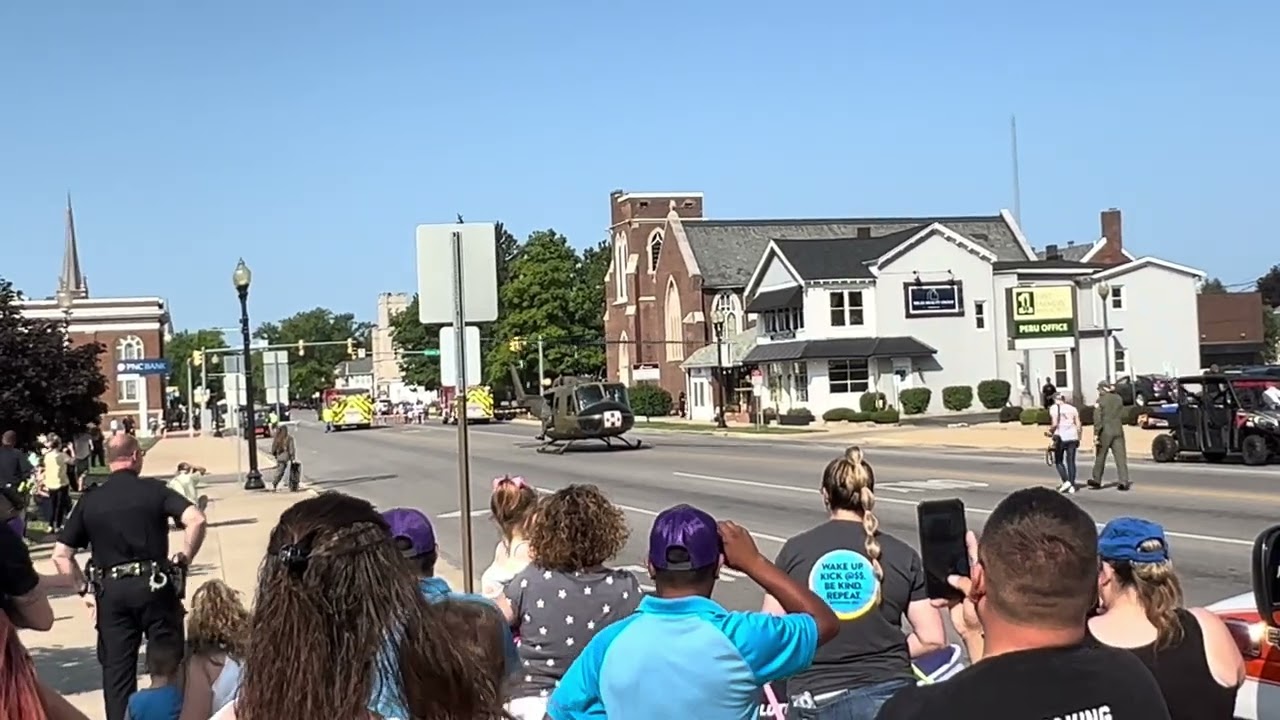 UH-1  / 