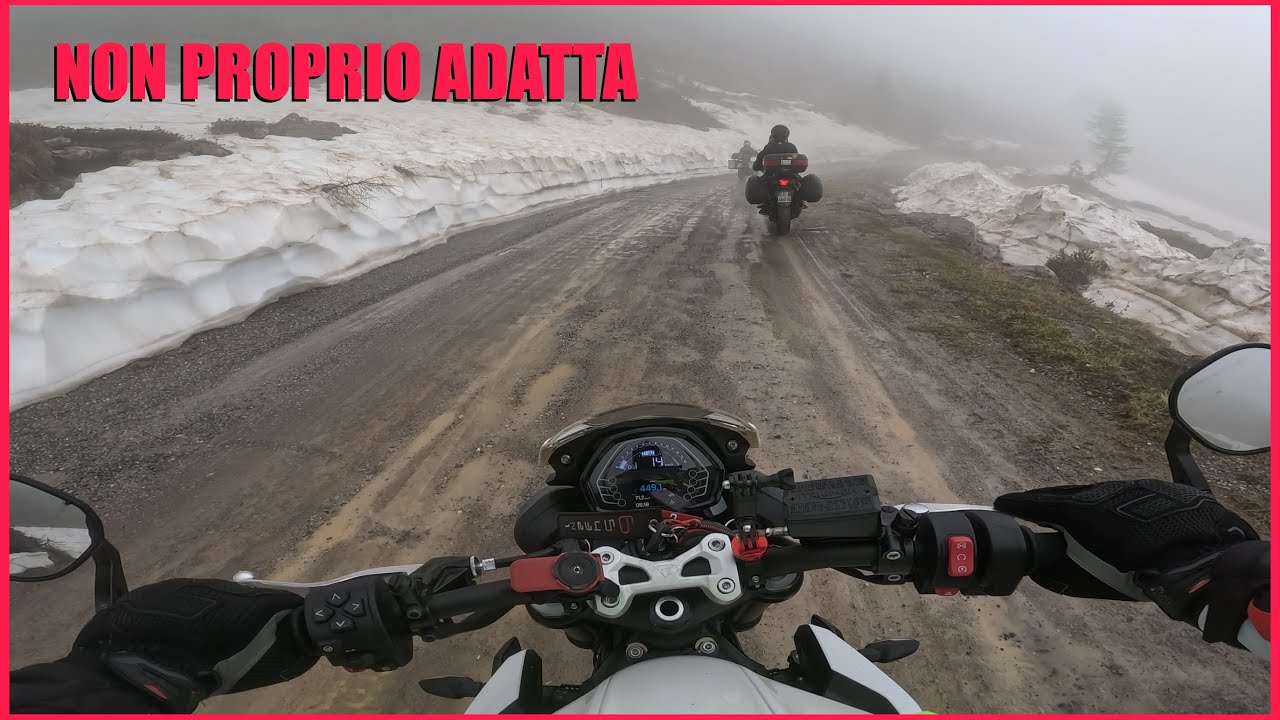NON PORTATE UNA NAKED SUL PASSO MANIVA #4ottocavalli #motovlog