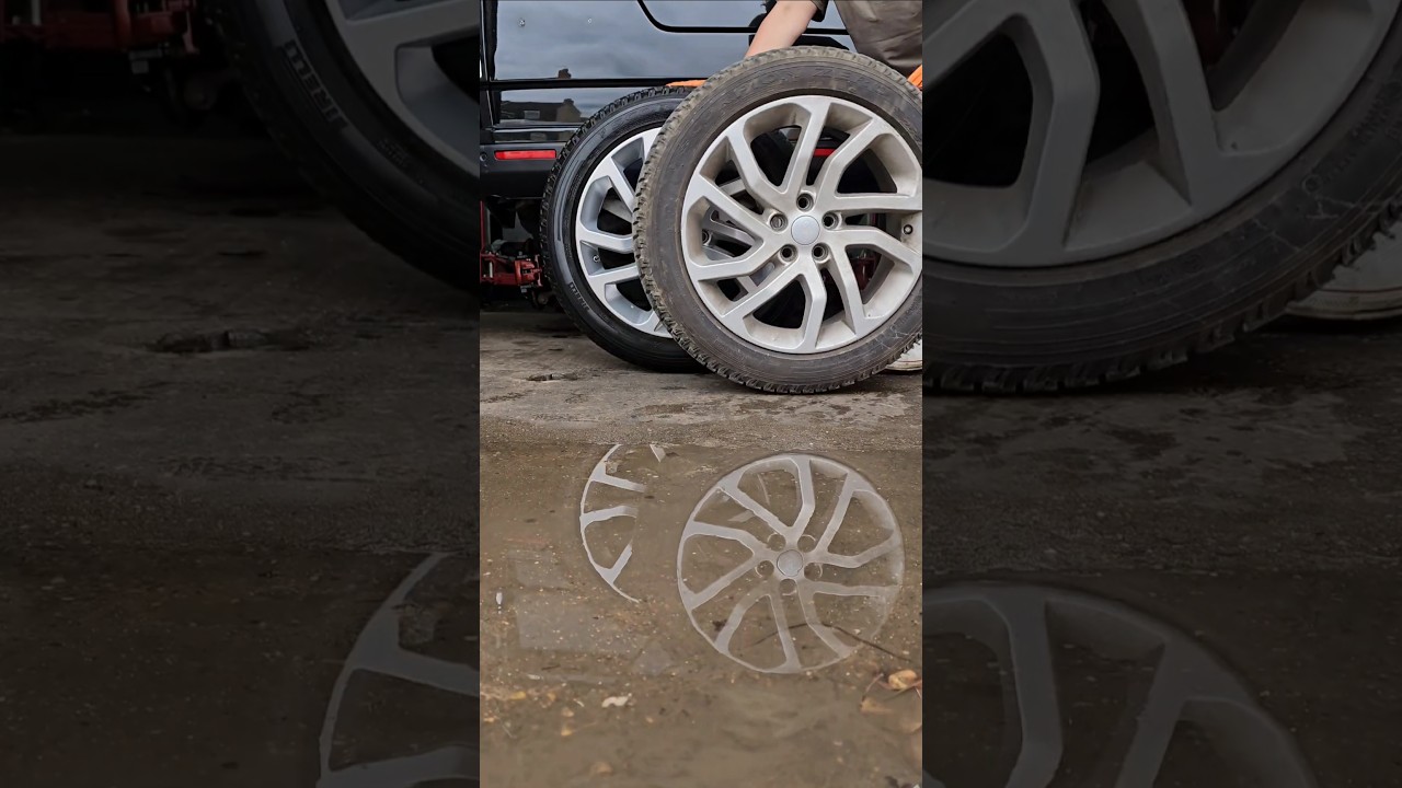 #cardetailing  #ceramiccoating #kingstonuponhull #carpolishing #cargirl #alloywheels #deepclean