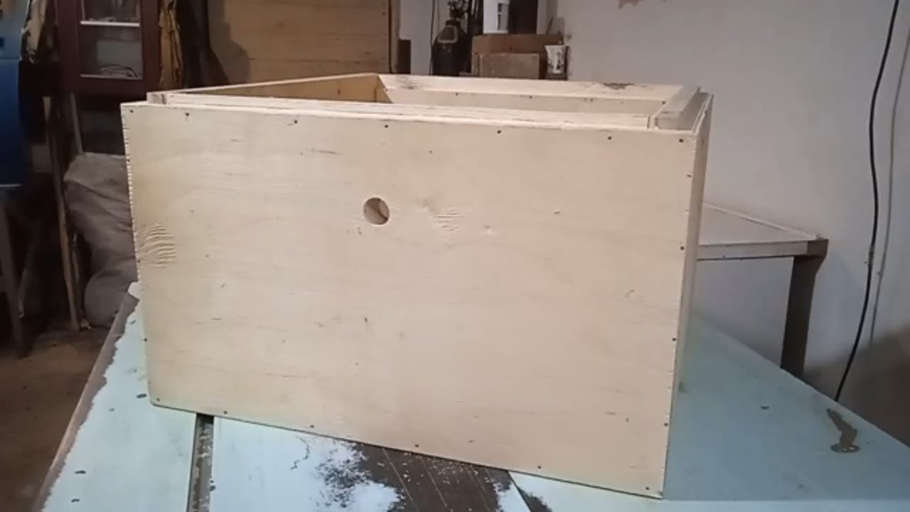 Улей из эппс и фанеры .Продолжение.