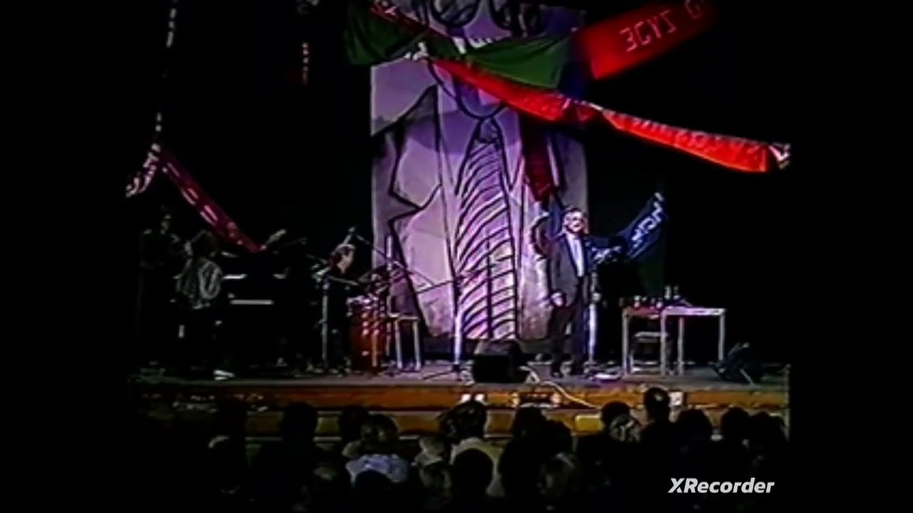 Jan Pietrzak - Piosenka z cyklu czas w którym żyjemy. (Kabaret pod Egidą 1987)
