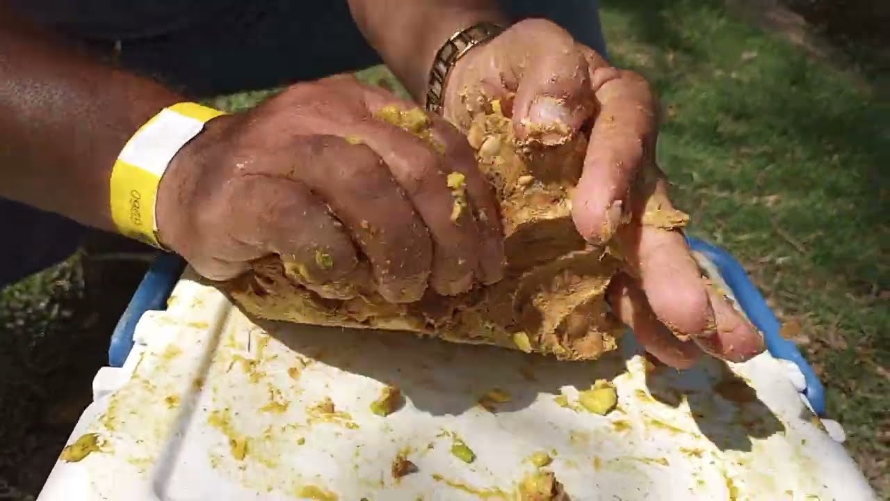 COMO HACER MASA PARA PESCAR CACHAMA...
