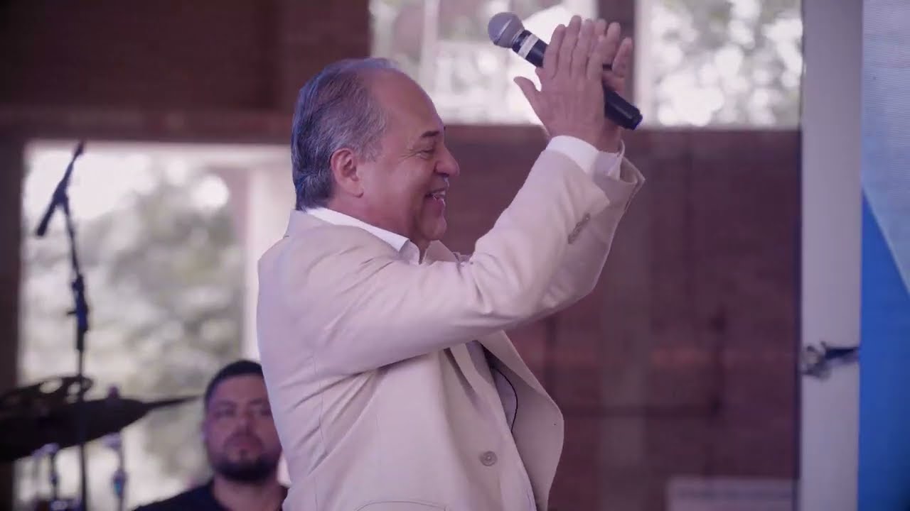 Padre João Carlos | Tão Perto de mim ( Luiz Alfredo Dias) | 4K