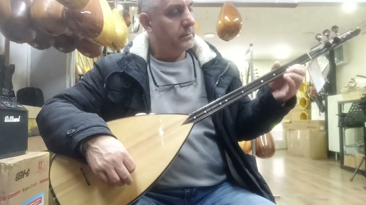 Kiraz kısa tam profesyonel bağlama 