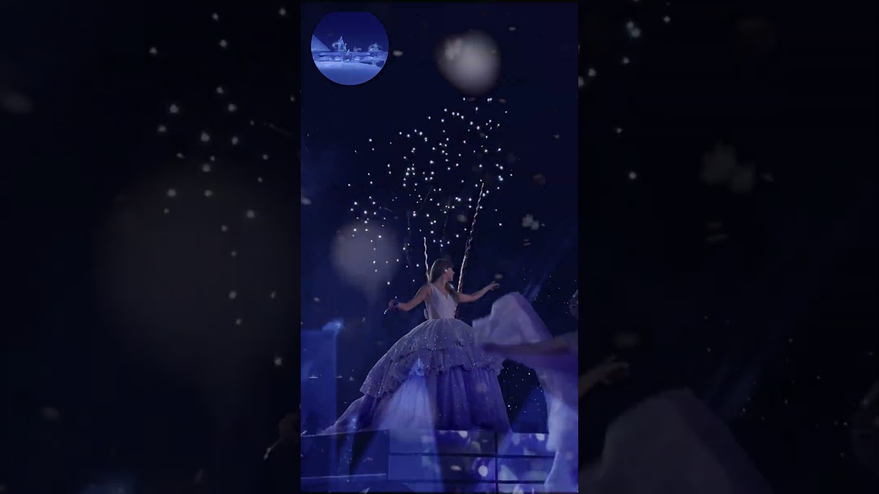 Taylor Swift Transforms Into Elsa the Ice Queen &ndash; Stunning Look #taylorswift