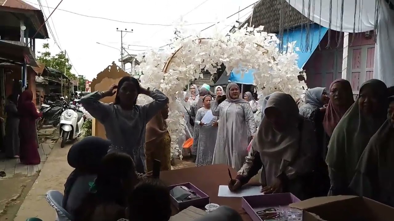 Seru pasukan abu-abu