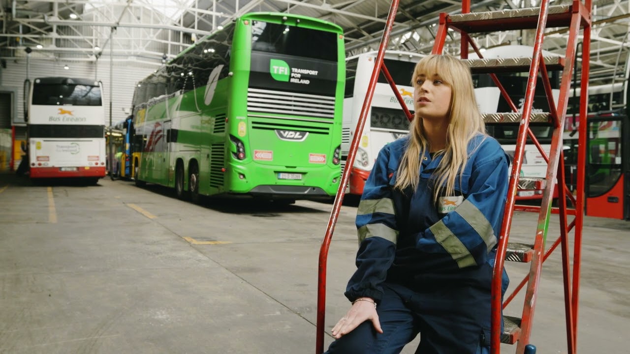 People Behind Bus &Eacute;ireann
