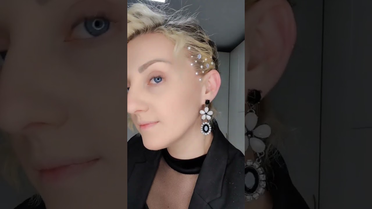 ACCONCIATURA CON STRASS #acconciatura #brillantini #sparkly #capellicorti