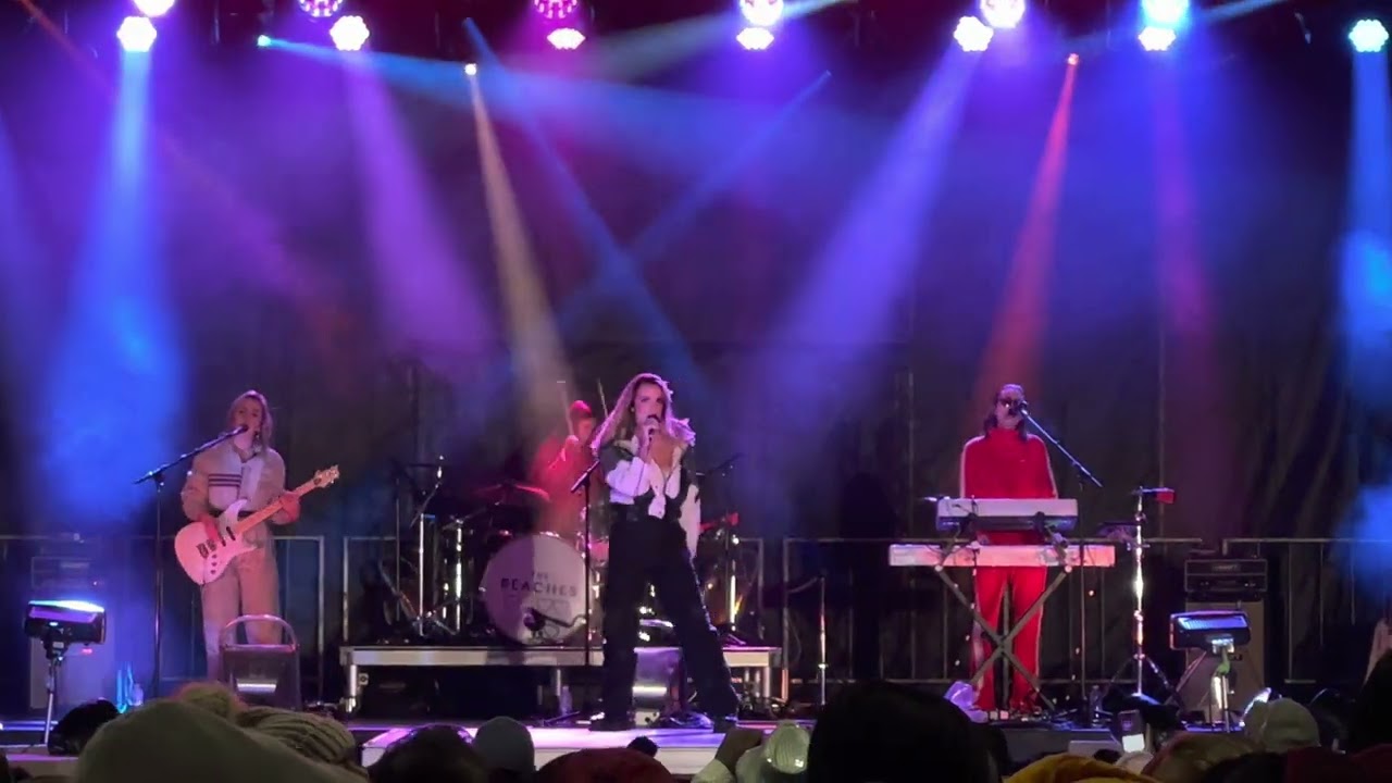 The Beaches - Maneater (Nelly Furtado cover) [Live Brampton, Dec 31 2022]