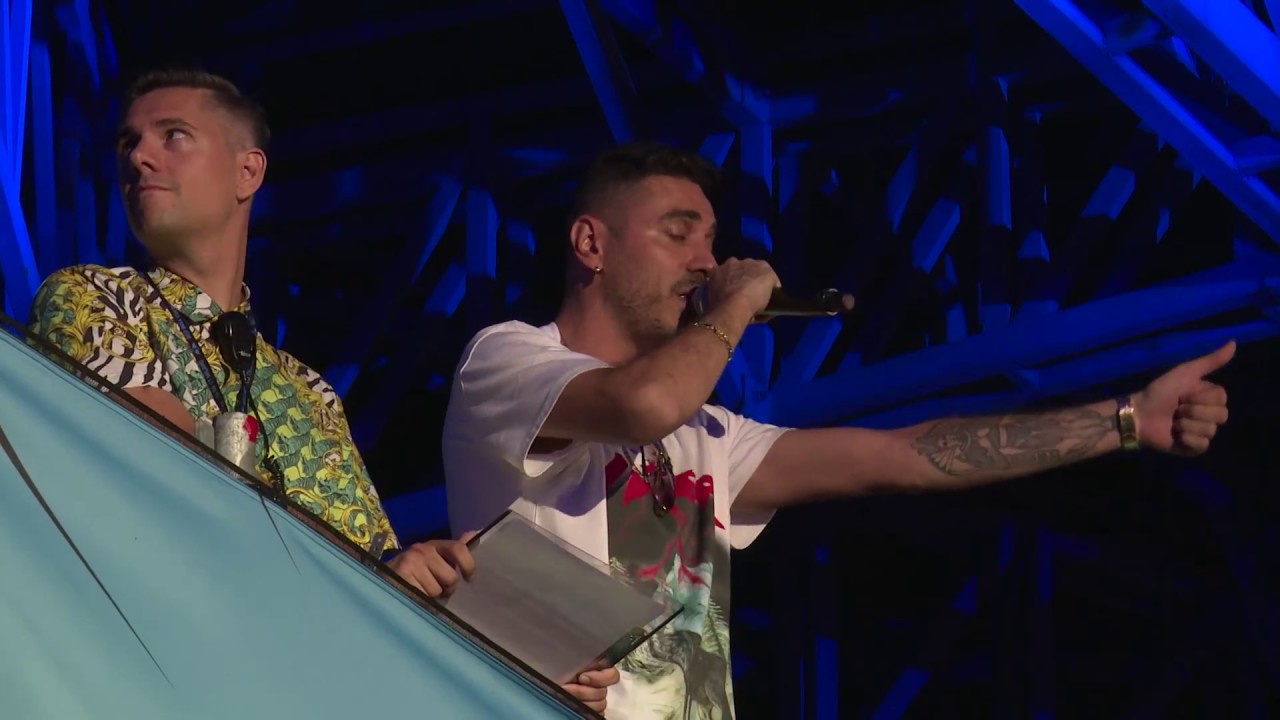 RED BULL CULTURE CLASH 2017 Milano Barona – Final Round e premiazioni w/ Marracash