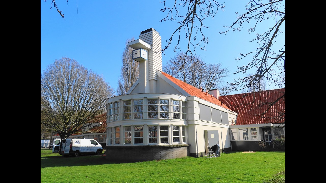 Amsterdamse School (bouwstijl) 03: Aldebaranplein / Meteorensingel