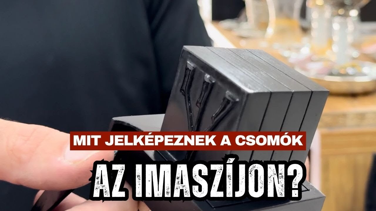 Mit jelképeznek a csomók az imaszíjon?