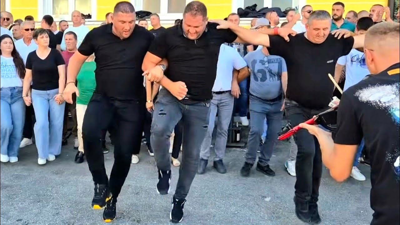🔴 Braća Gazdić kolo vode - Čajniče Mala Gospojina - Goci Bend
