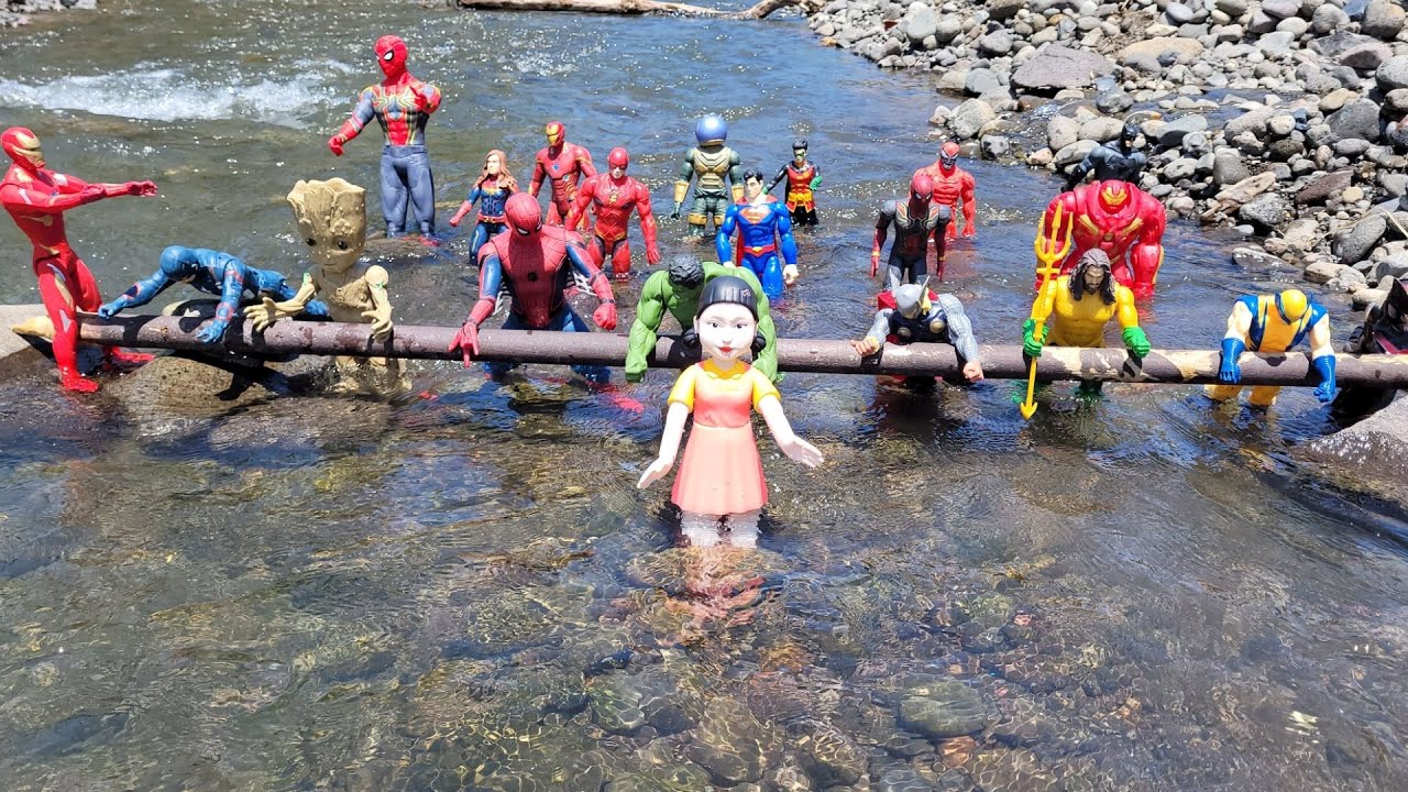 SPIDERMAN KEMBAR HANYUT KE SUNGAI, BONEKA SQUID GAME BALAS DENDAM SAMA IRON MAN DAN HULK