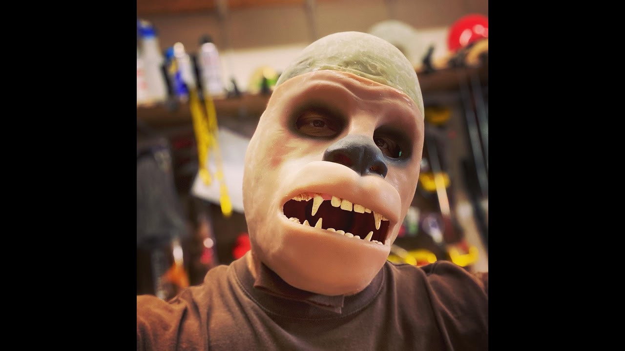 Wookiee Lip Lift Mechanism